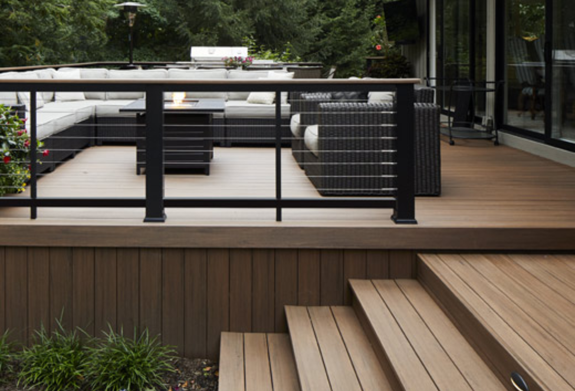 PVC/Composite Deck Builder in North & West Vancouver